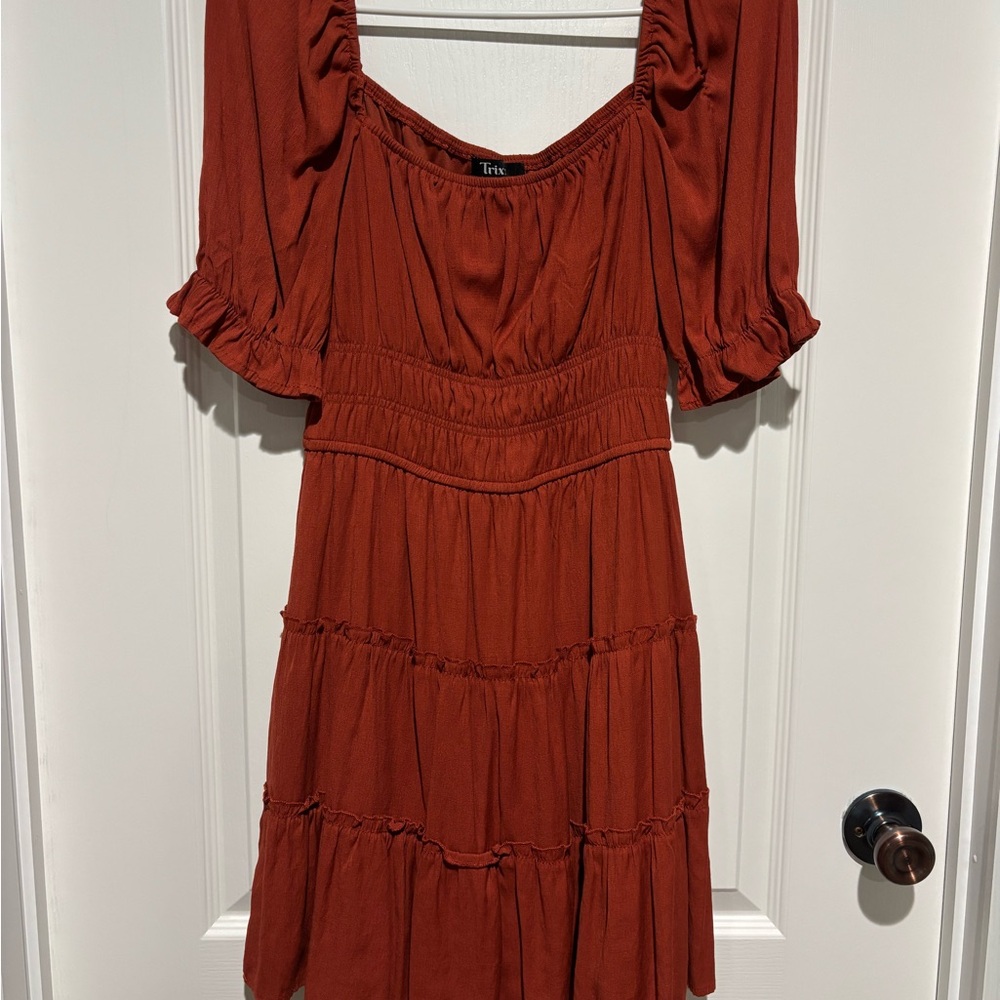 Trixxi Rust Puff Sleeve Dress